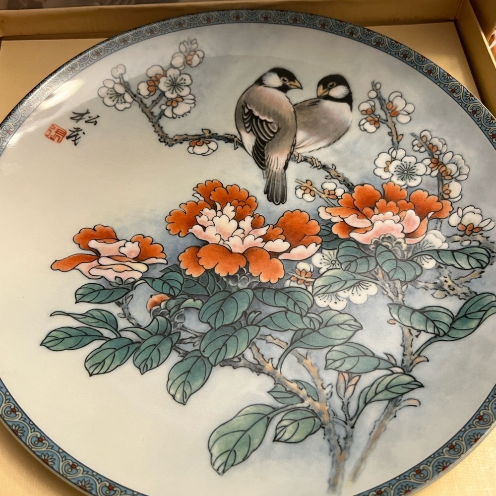 Japanese fine porcelain plates set of 5